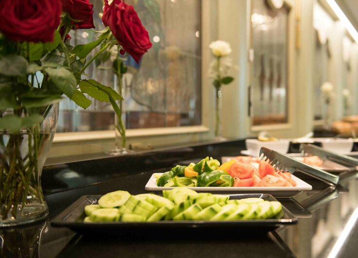 Kaltes Buffet beim Frühstück