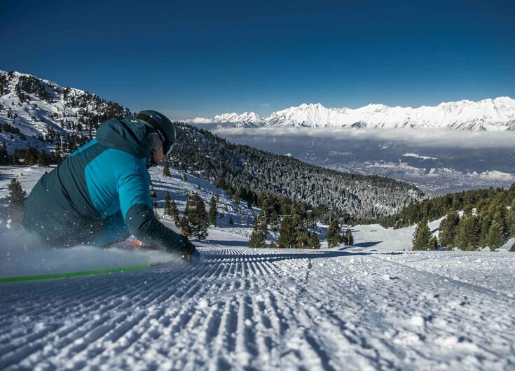 Skifahren am Glungezer Skipiste auf dem Glungezer