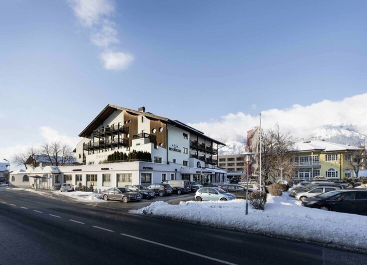 Ansicht der Vorderseite im Winter