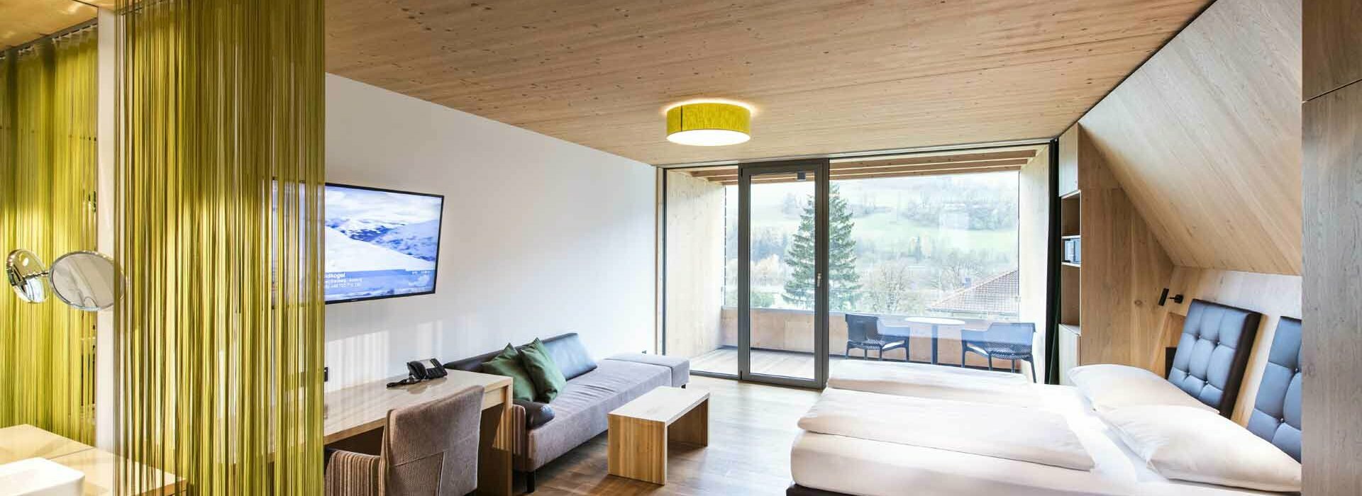 Nachhaltige & komfortable Zimmer im Reschenhof Gesamtansicht der Gartensuite