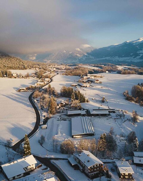 Schneebedecktes Gnadenwald