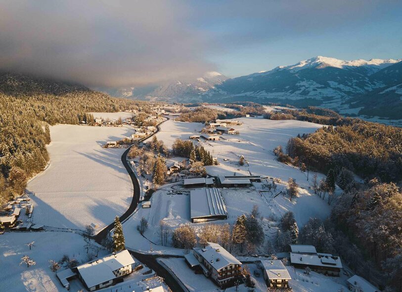 Gnadenwald im Winter Schneebedecktes Gnadenwald