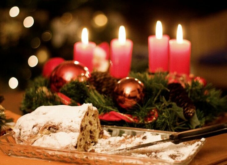 Stollen Adventkranz mit Stollen