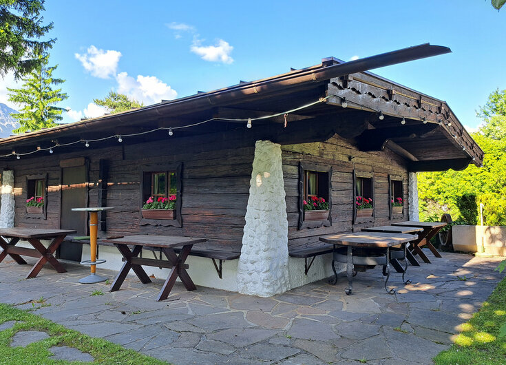 Außenansicht der Reschenalm Außenansicht der Reschenalm im Winter