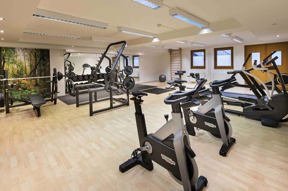 Gym im Reschenhof Fitnessraum mit Geräten