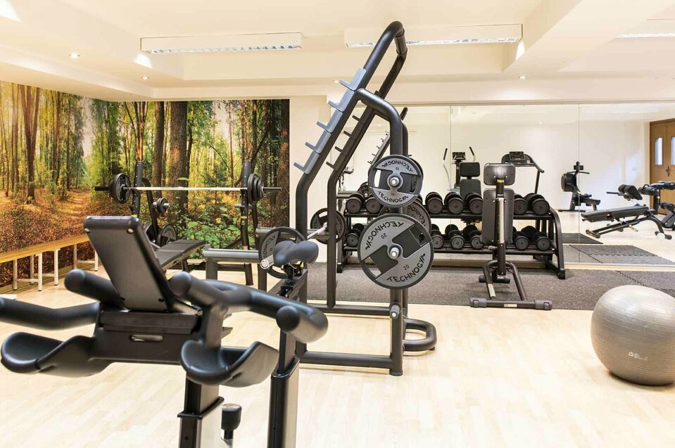 Fitnessraum Fitnessraum im Reschenhof mit Geräten